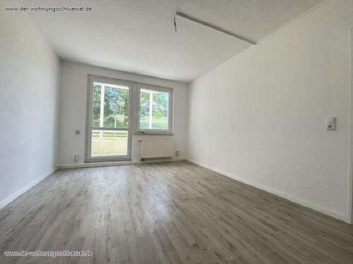 Foto - Wohnung zum Mieten in Grünhain-Beierfeld 260,00 € 42.7 m²