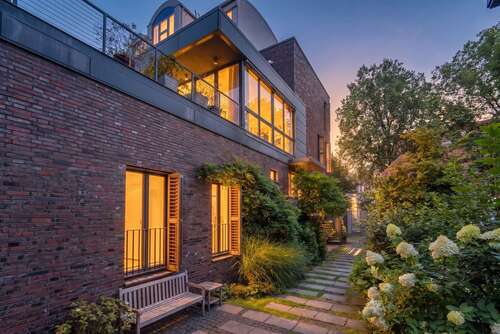 Foto - Haus zum Kaufen in Hamburg 1.439.000,00 € 137.82 m²