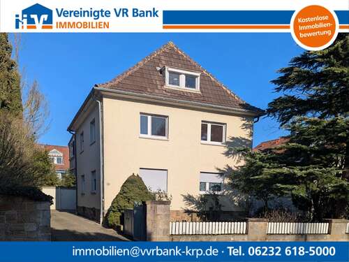 Foto - Haus zum Kaufen in Neustadt 649.000,00 € 183 m²