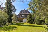 Haus zum Kaufen in Berlin-Frohnau 1.200.000,00 € 303 m²