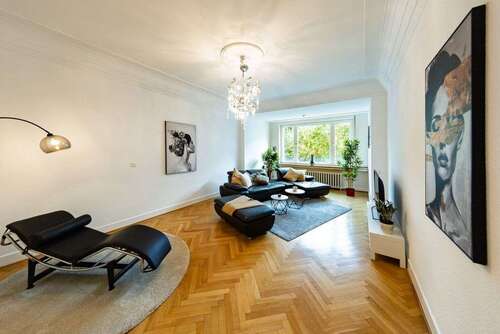 Foto - Haus zum Mieten in Düsseldorf 6.000,00 € 323 m²
