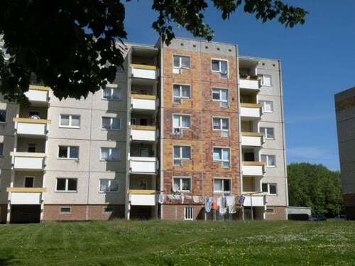 Foto - Wohnung zum Mieten in Stralsund 185,30 € 27.25 m²