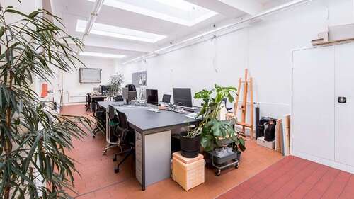 Foto - Büro in München 420,00 € 4 m² - 420,00&nbsp;EUR Kaltmiete, ca.&nbsp; 4,00&nbsp;m&sup2;