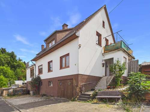 Foto - Haus zum Kaufen in Arenrath 195.000,00 € 204 m²