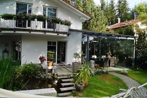 Foto - Haus zum Mieten in Baldham 3.860,00 € 168.9 m²