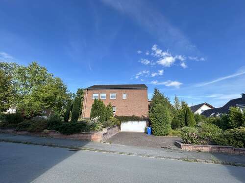 Foto - Haus zum Kaufen in Warburg 450.000,00 € 213 m²