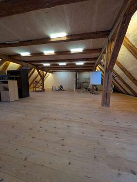 Foto - Halle in Altdorf 400,00 € 110 m²