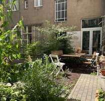Büro in Berlin 280,00 € 4 m² - 280,00&nbsp;EUR Kaltmiete, ca.&nbsp; 4,00&nbsp;m&sup2; in Berlin (PLZ: 10997)