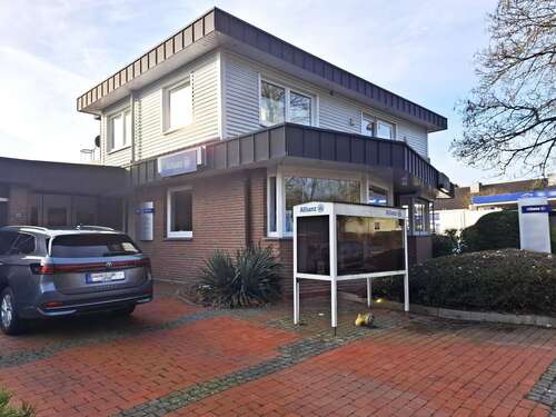 Foto - Haus zum Kaufen in Brake 184.000,00 € 158 m²