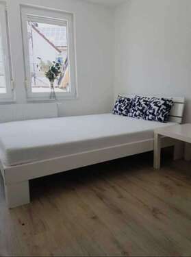 Foto - Wohnung zum Mieten in Hedelfingen 1 OG 500,00 € 18.7 m²