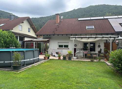 Foto - Haus zum Kaufen in Rinnthal 495.000,00 € 248 m²