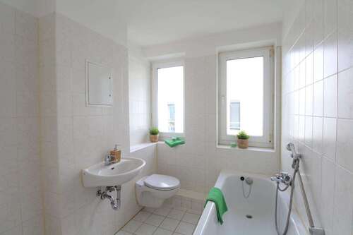Foto - Wohnung zum Mieten in Magdeburg 516,72 € 64.59 m²