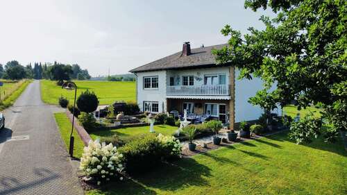 Foto - Haus zum Kaufen in Meudt 559.000,00 € 175.13 m²