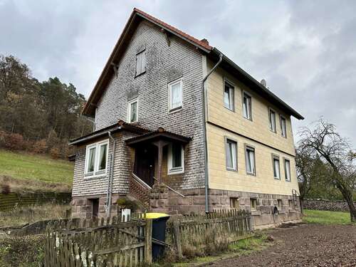 Foto - Haus zum Kaufen in Neuenstein 98.000,00 € 177 m²