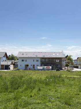 Foto - Haus zum Kaufen in Großkarolinenfeld 786.000,00 € 125 m²