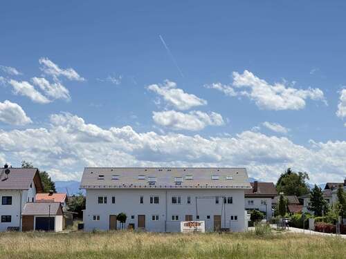 Foto - Haus zum Kaufen in Großkarolinenfeld 786.000,00 € 125 m²