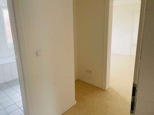 Foto - Wohnung zum Mieten in Kahl 667,00 € 74.44 m²