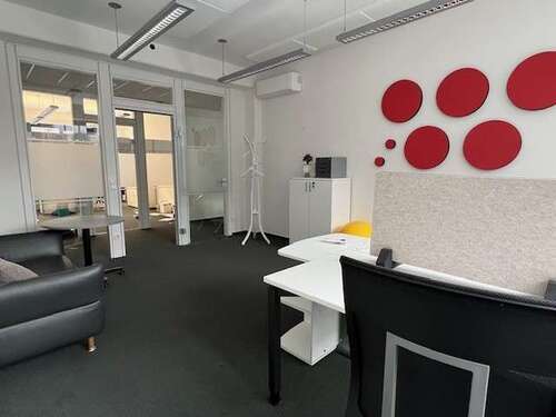 Foto - Büro in Hamburg 790,00 € 32 m² - 790,00&nbsp;EUR Kaltmiete, ca.&nbsp; 32,00&nbsp;m&sup2;
