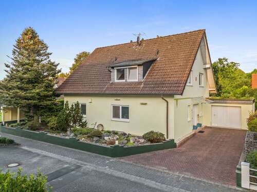 Foto - Haus zum Kaufen in Lohmar 600.000,00 € 182 m²