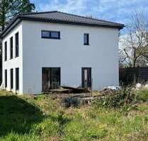 Haus zum Kaufen in Neuenhaus 207.000,00 € 142 m²