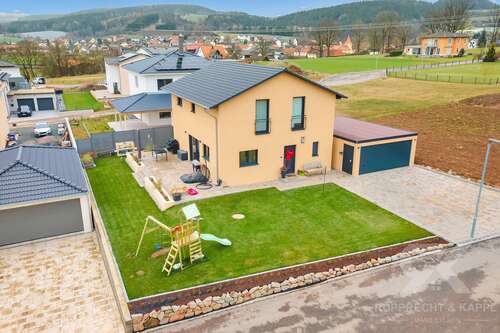 Foto - Haus zum Kaufen in Irchenrieth 599.000,00 € 140 m²