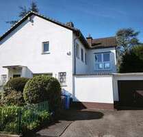 Haus zum Kaufen in Schwalbach 1.250.000,00 € 250 m²