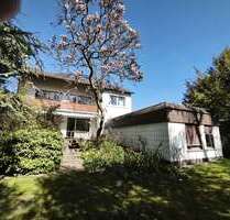 Haus zum Kaufen in Schwalbach 1.250.000,00 € 250 m²
