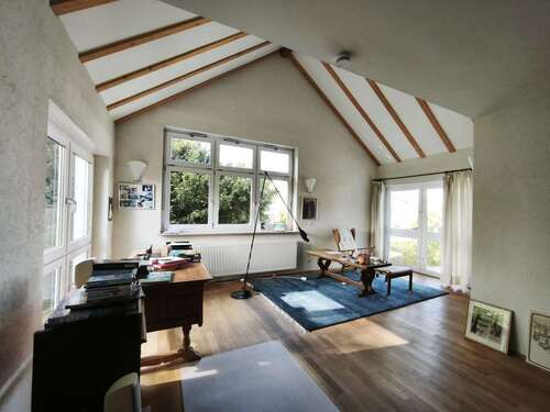 Foto - Haus zum Kaufen in Schwalbach 1.250.000,00 € 250 m²