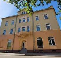 Haus zum Kaufen in Crimmitschau 219.000,00 € 360 m²