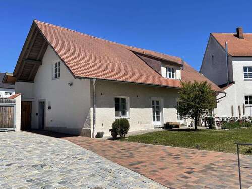 Foto - Haus zum Mieten in Kelheim 1.100,00 € 128 m²