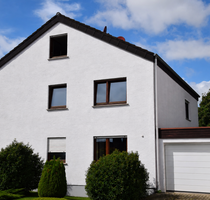 Haus zum Kaufen in Waldbronn 679.000,00 € 216 m²