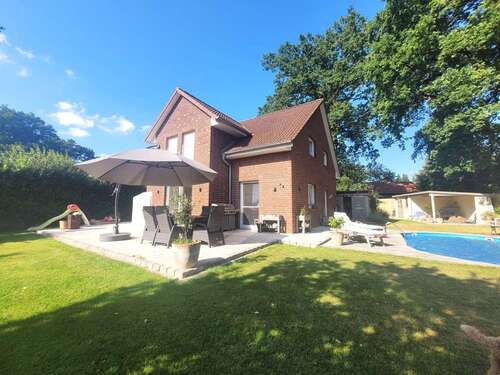 Foto - Haus zum Kaufen in Neu Wulmstorf Rade 479.000,00 € 160 m²