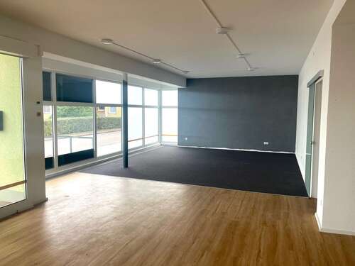 Foto - Büro in Heubach 1.100,00 € 145.4 m²