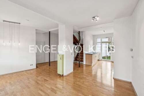 Foto - Haus zum Mieten in Oberursel (Taunus) 1.550,00 € 105 m²