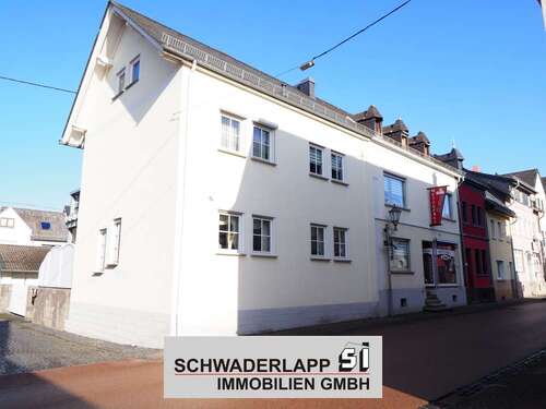 Foto - Haus zum Kaufen in Herschbach 339.000,00 € 250 m²