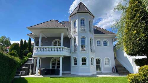 Foto - Haus zum Kaufen in Queidersbach 850.000,00 € 346 m²