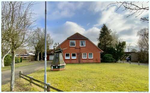 Foto - Haus zum Kaufen in Schwabstedt 260.000,00 € 162.2 m²