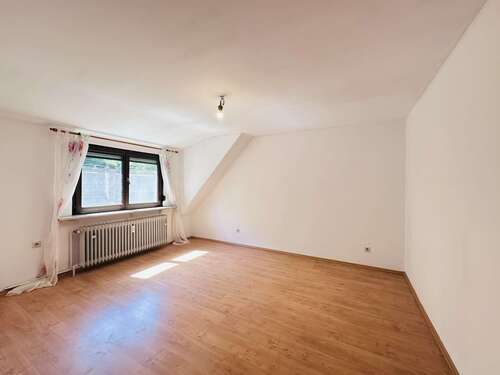 Foto - Wohnung zum Mieten in Dossenheim 1.040,00 € 85 m²