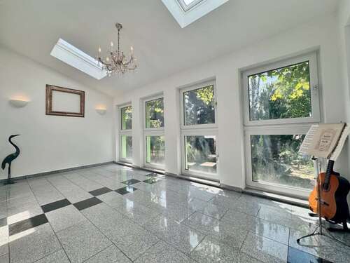 Foto - Haus zum Kaufen in Ettringen 585.000,00 € 168 m²