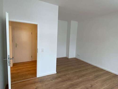 Foto - Wohnung zum Mieten in Chemnitz 210,00 € 32.03 m²