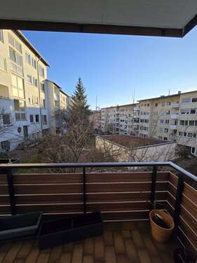 Foto - Wohnung zum Kaufen in Stuttgart 290.000,00 € 67.2 m²