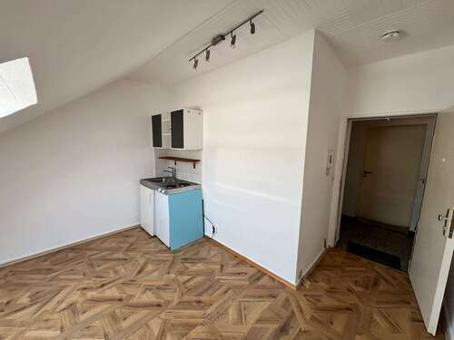 Foto - Wohnung zum Mieten in Frankfurt 300,00 € 12 m²