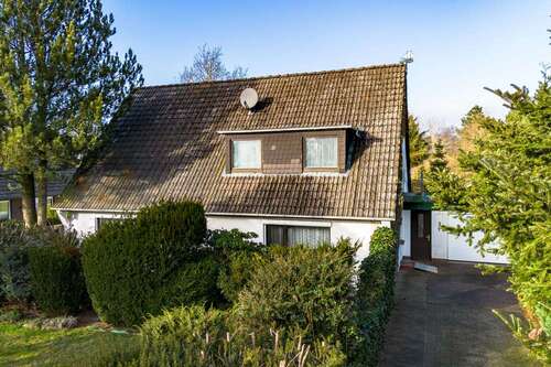Foto - Haus zum Kaufen in Wobbenbüll 240.000,00 € 170 m²