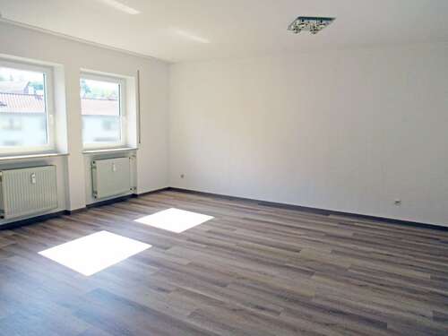Foto - Wohnung zum Mieten in Östringen 1.140,00 € 114 m²
