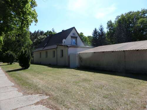 Foto - Haus zum Kaufen in Jerchel 245.000,00 € 230 m²
