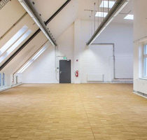 Büro in Berlin 11.914,50 € 507 m²