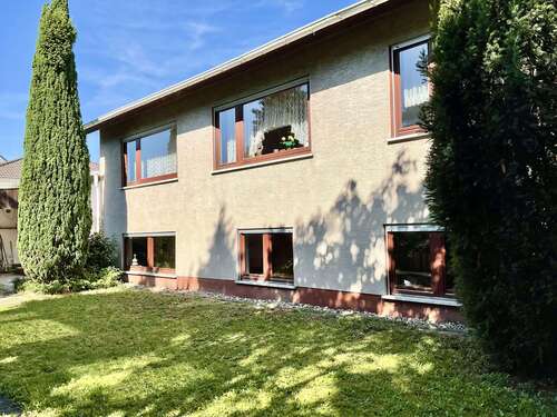 Foto - Haus zum Kaufen in Bürstadt 425.000,00 € 123 m²