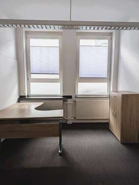 Foto - Büro in Krefeld 240,00 € 24 m² - 240,00 EUR Kaltmiete, ca.  24,00 m²