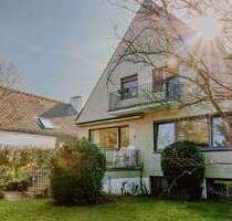 Haus zum Kaufen in Düsseldorf 1.100.000,00 € 264 m²