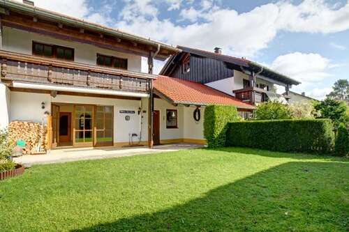 Foto - Haus zum Kaufen in Unterhaching 1.095.000,00 € 134.64 m²